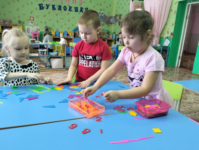 Учимся считать Учимся считать.